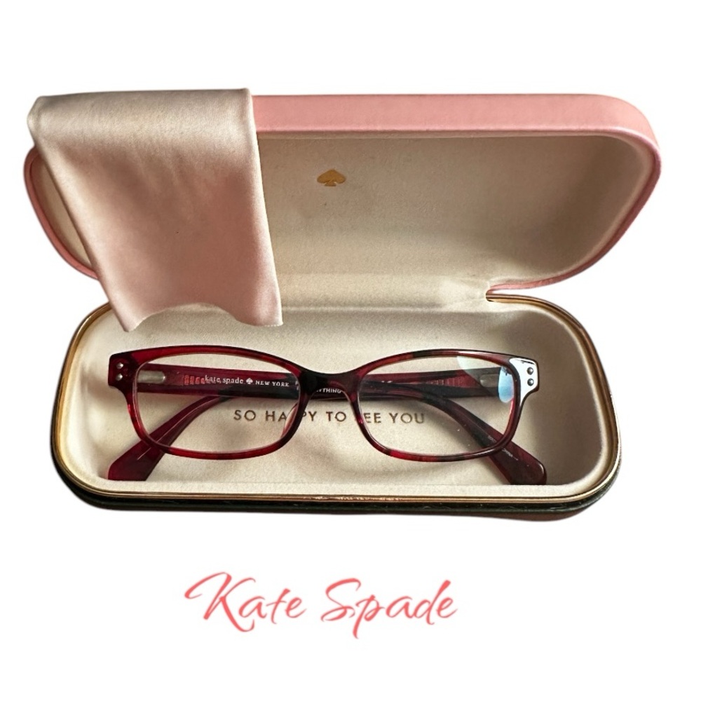 Beautiful, stylish burgundy Kate Spade glasses 😍♠️